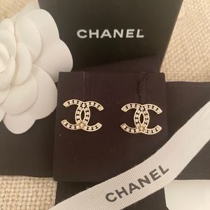 Chanel Gold Crystal CC Small Stud Earrings 21P